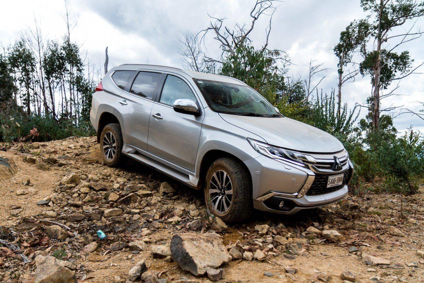 Mitsubishi Pajero Sport New